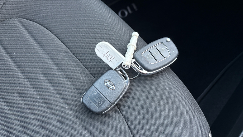 Hyundai i10 1.0 Advance 5dr Petrol Hatchback